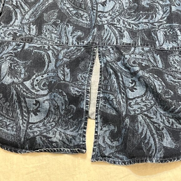 Chico’s 1 Denim Blue Lyocell Button-Up Shirt M Floral Paisley Print Long Sleeve - Picture 9 of 9